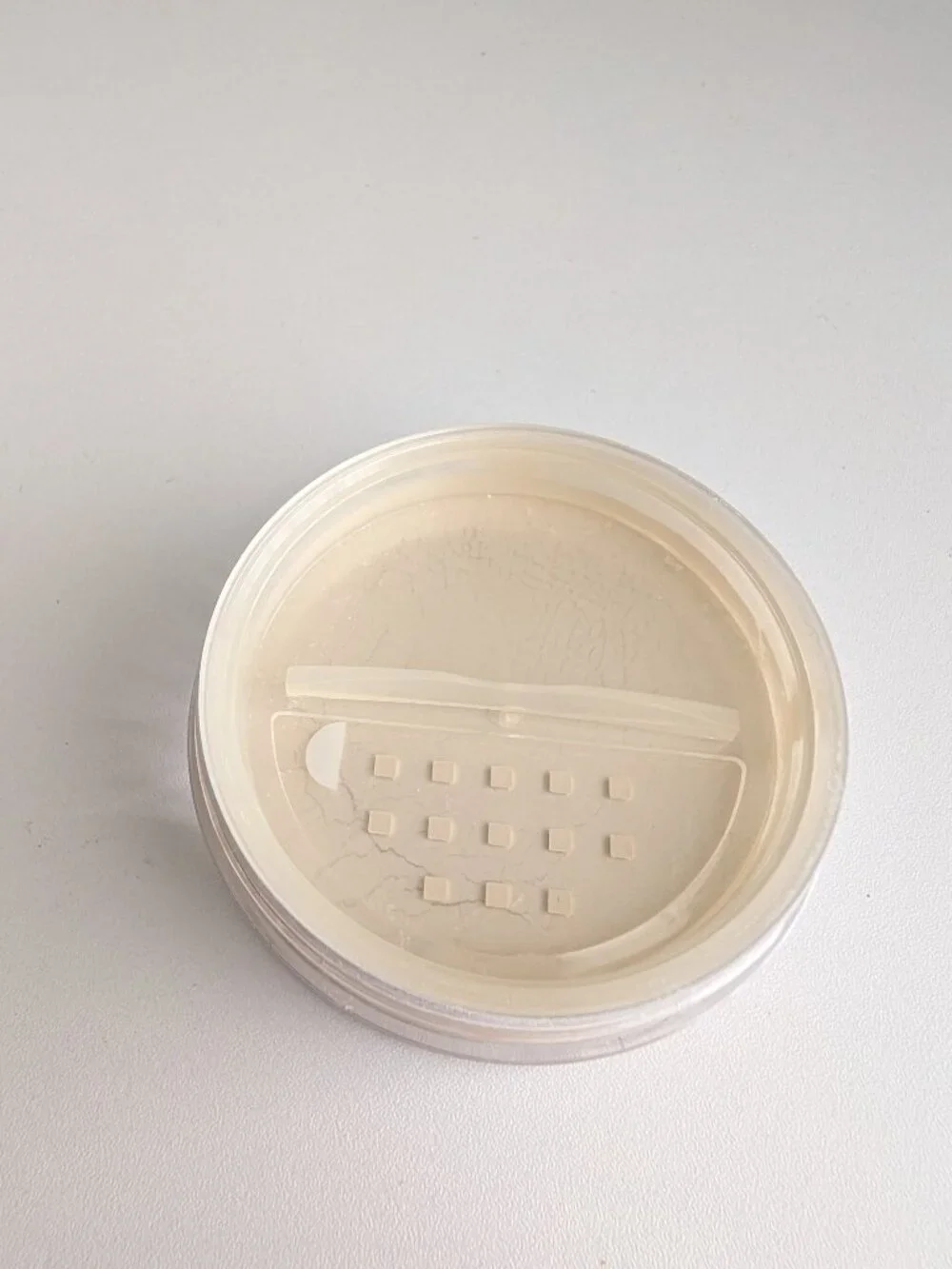 Beauty Bakerie Oat (Translucent) Flour Setting Powder Full Size Sealed New